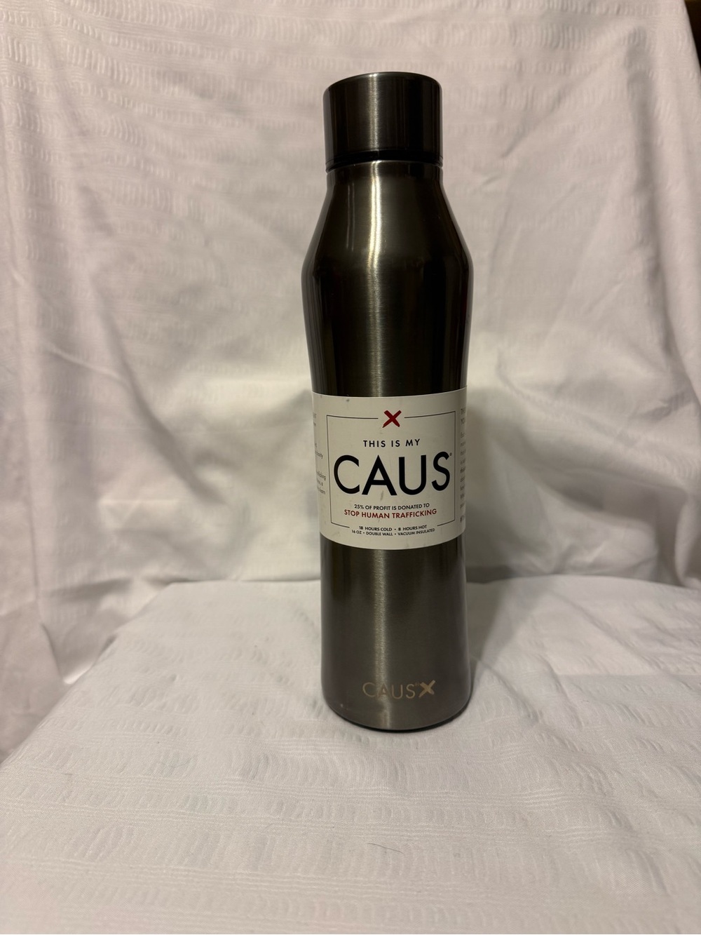 CAUS Stainless Steel Bottle in Gunmetal
